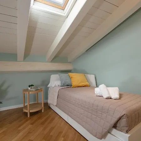 Apartment Center Duplex Elegant With Netflix Parma