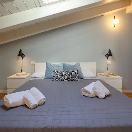 Center Duplex Elegant With Netflix Apartment Parma