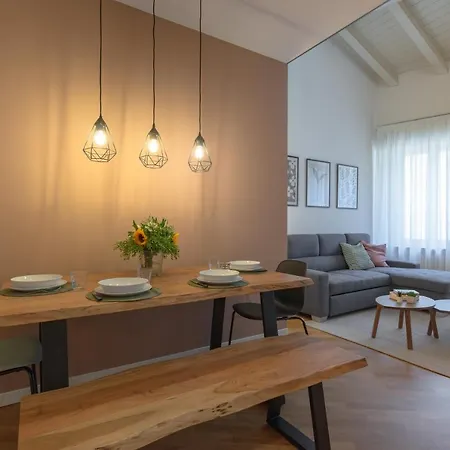 Center Duplex Elegant With Netflix * Parma