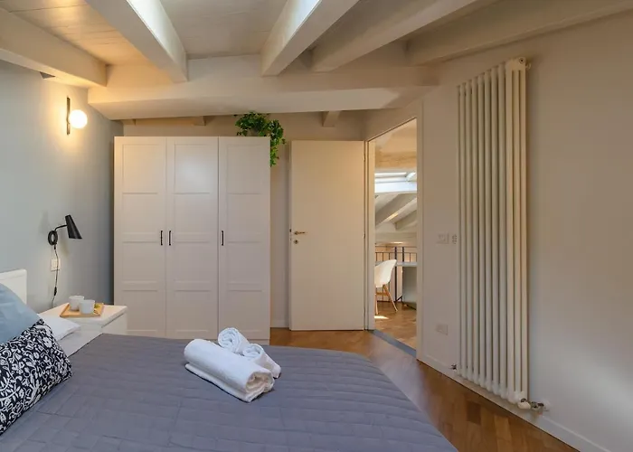 Appartamento Center Duplex Elegant With Netflix Parma