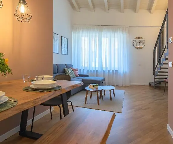 Center Duplex Elegant With Netflix Appartamento *